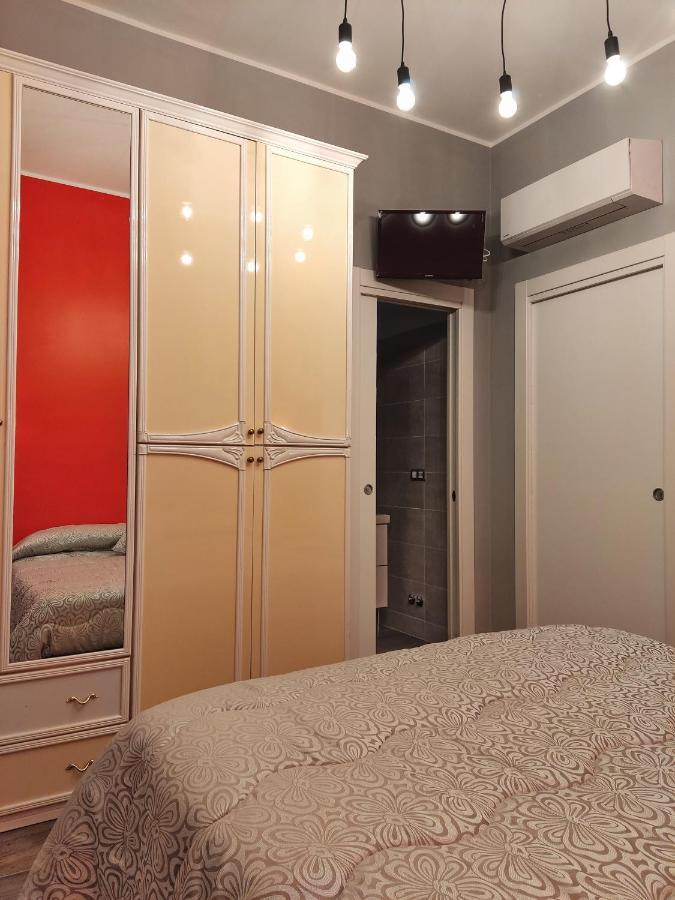 The Junior House - Casa Vacanza Лаурия Инфериоре Экстерьер фото